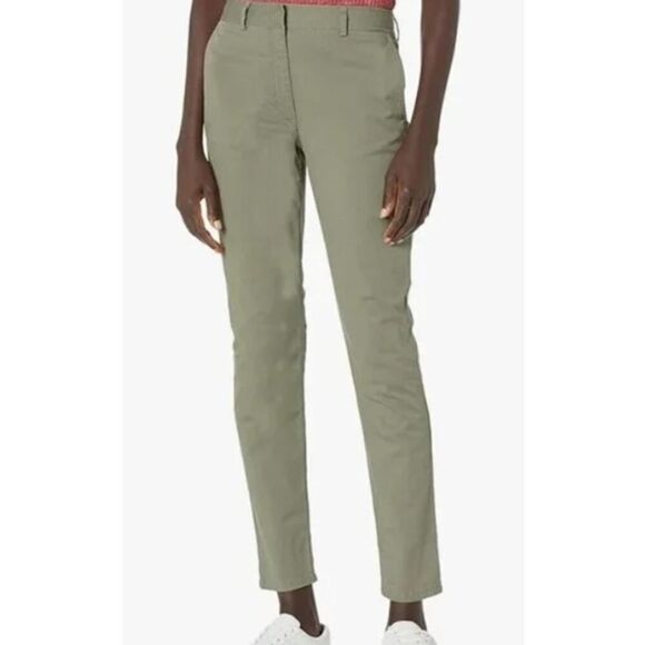 Theory Boyfriend Pant in Faded Army Casual Twill NWT Sz. 6 - Picture 1 of 6